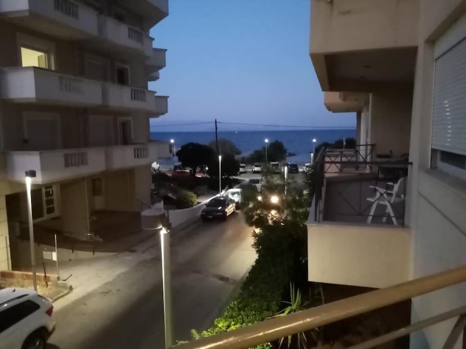 Τεσσαρι Στον Ναυτικο Ομιλο Χiου Apartment Chios Town Exterior photo